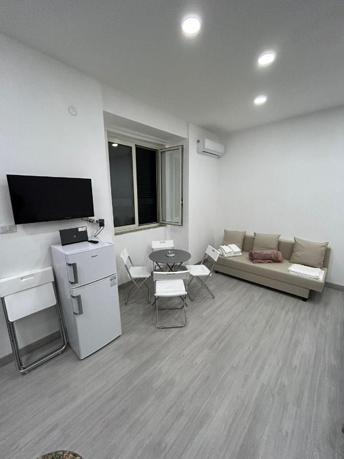 House Cavour Napoli Apartment Luaran gambar