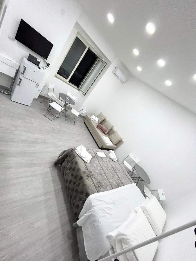 House Cavour Napoli Apartment Luaran gambar